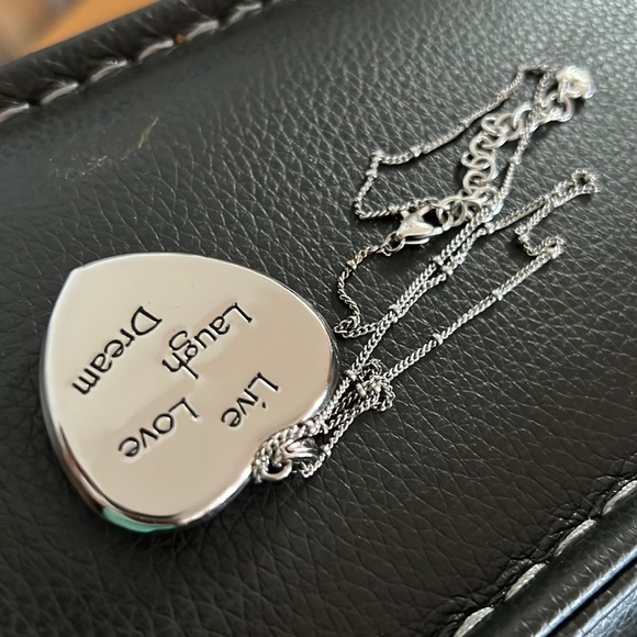 Brighton necklace. Please don’t mind my birds on the background. - Picture 3 of 5